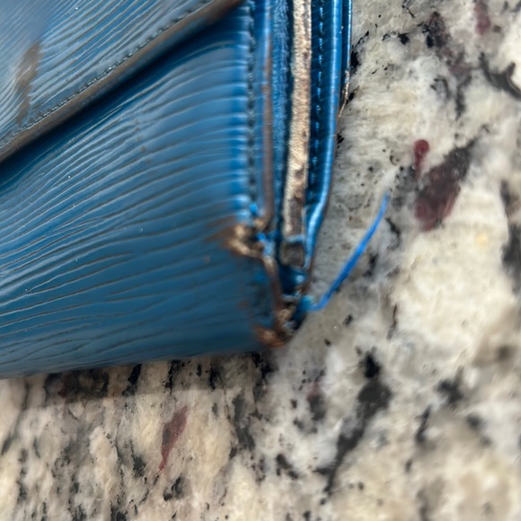 LV Blue Epi Double Snap Wallet - Picture 9 of 13